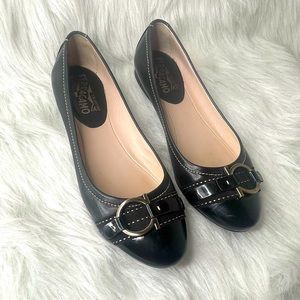 SALVATORE FERRAGAMO Gancini Logo Leather Flats Shoes Ballet Flat Women's 7.5B